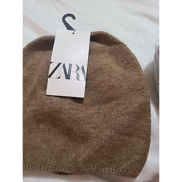Zara Accessories - Zara Tan Beanie Wool Blend Knit 3739 215 707 756